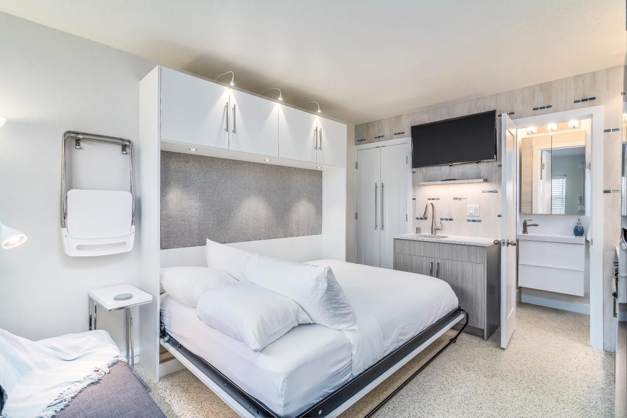 Boutique Vacation Rental Complex At Beach ココアビーチ エクステリア 写真