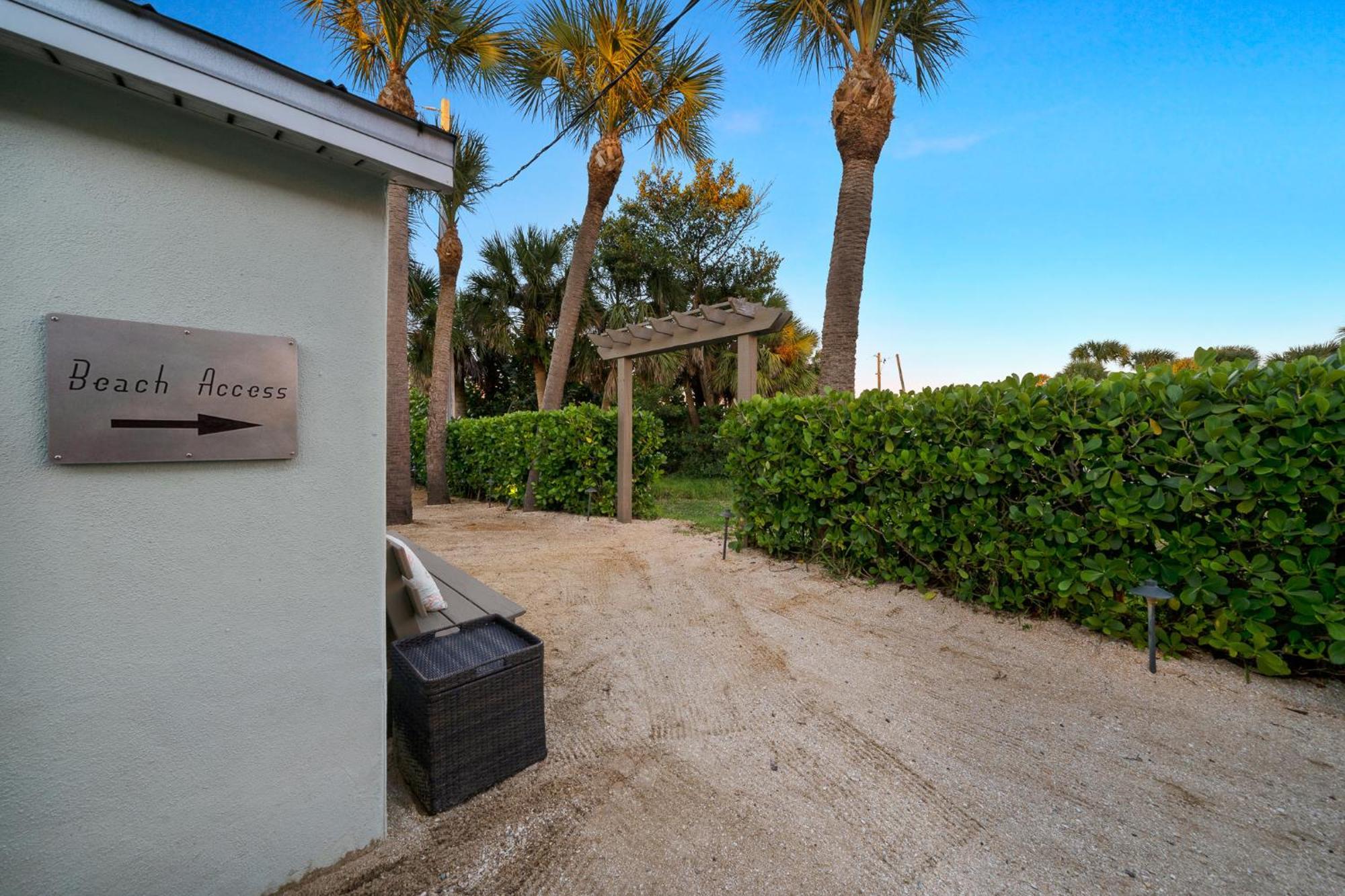 Boutique Vacation Rental Complex At Beach ココアビーチ エクステリア 写真